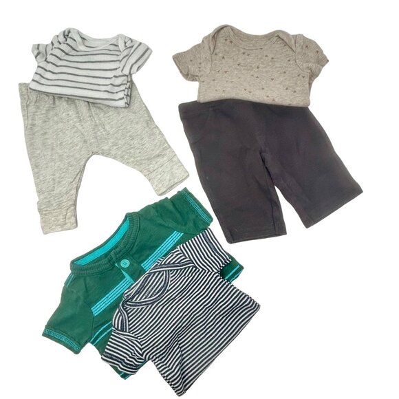 Baby Boy's - 2 Pair of Pants and 4‎ Body Suits - Size Newborn - Picture 1 of 9